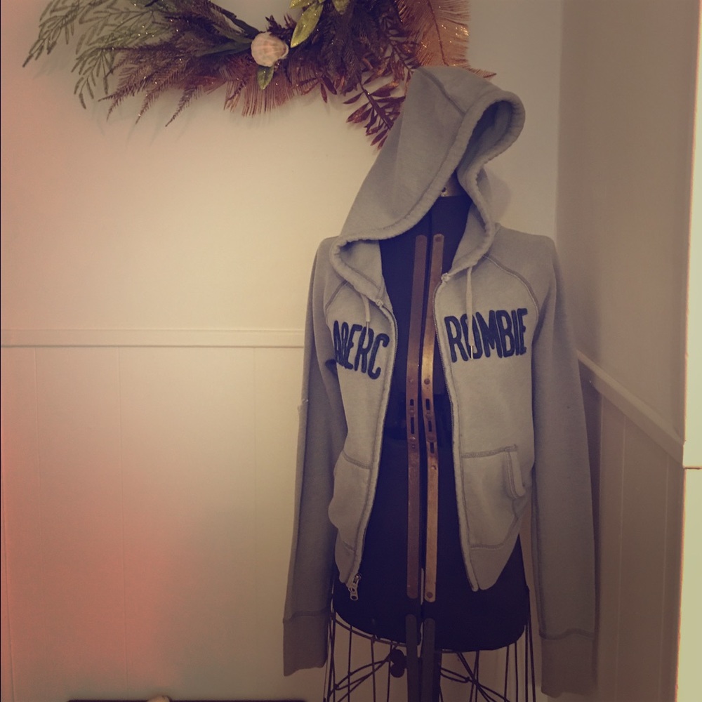 ABERCROMBIE AND FITCH JACKET