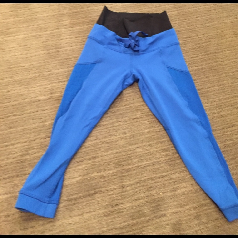 Blue capris