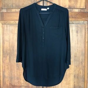 Black v-neck 3 button shirt.