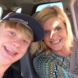 Meet your Posher, Robin