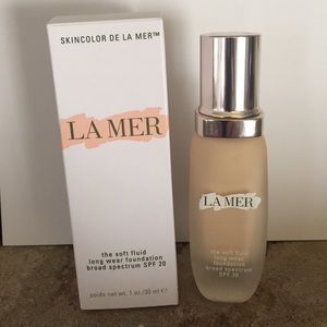 La Mer soft fluid long wear foundation 03-crime