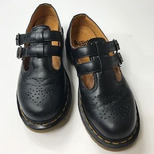 Dr. Martens Mary Jane Casual Shoe