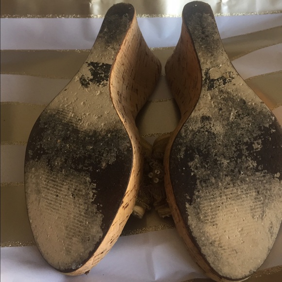 Pre loved Steve Madden Wedges - Picture 3 of 3