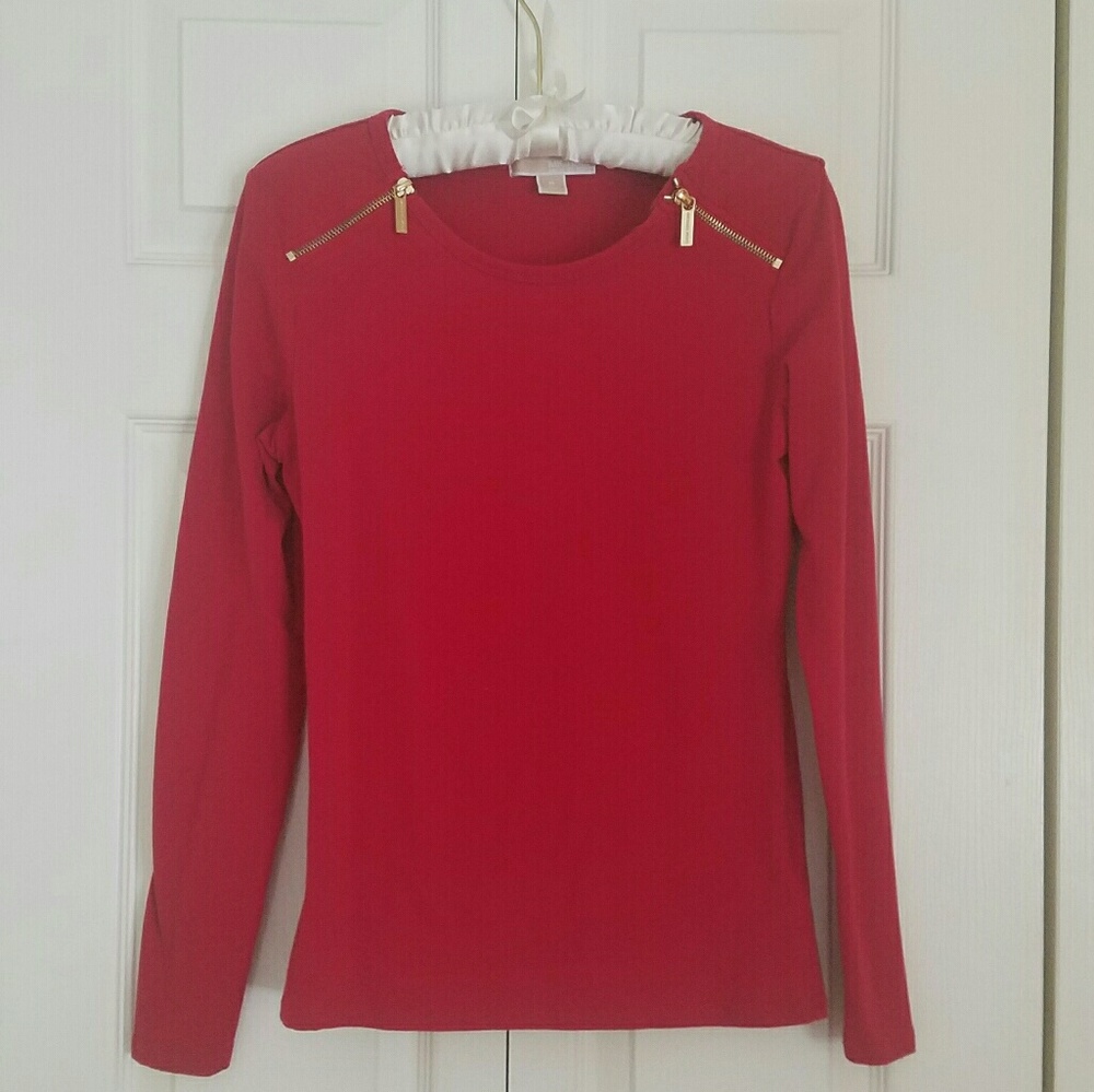 🚫sold on merc: Michael Kors long sleeve shirt