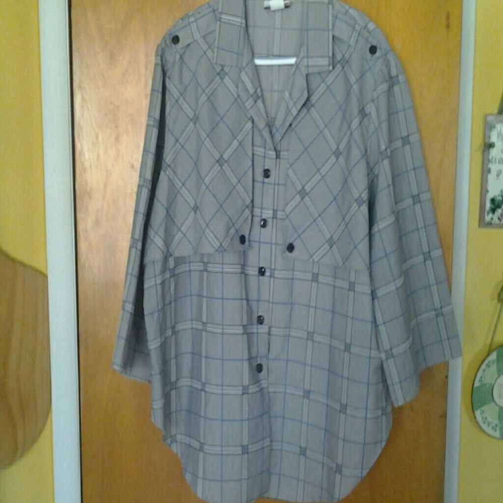 Woman's blouse RHAPSODY, size 44