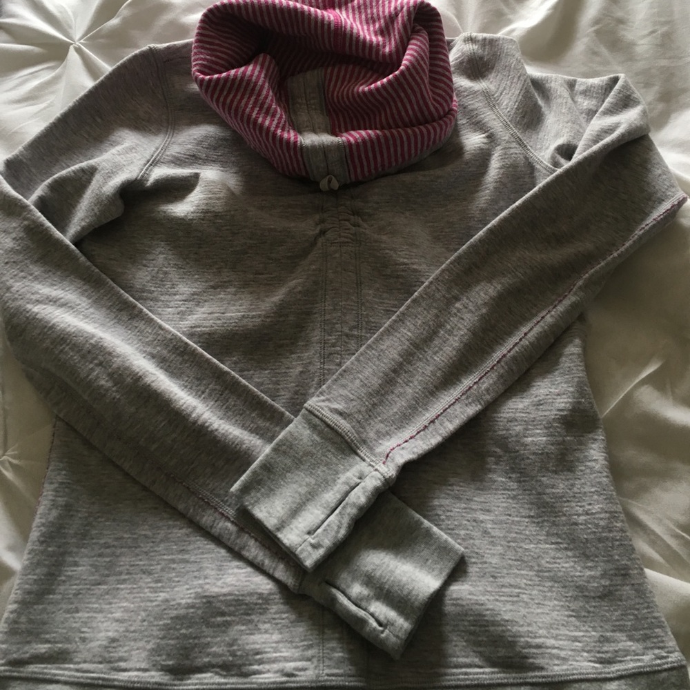 Reversible lululemon sweatshirt, size 4