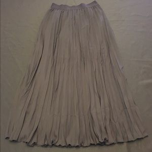 H&M Black Maxi Skirt Mini Slip Size 4