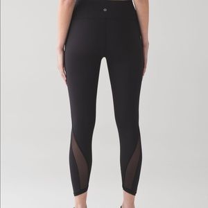 Lululemon Featherlight Tight sz 6 blk NWT