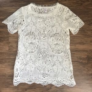 Lace shell top