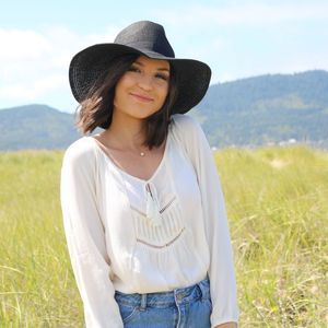 Meet your Posher, Anna