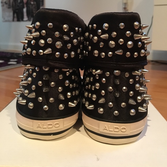 Aldo Studded Sneakers NEW WITH BOX - Picture 2 of 7