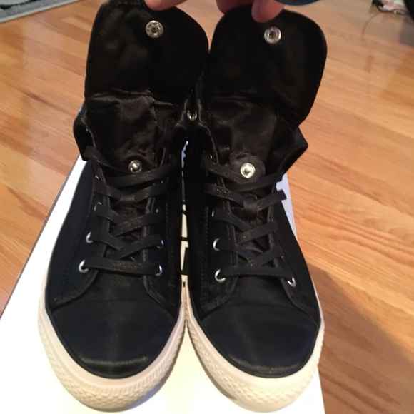 Aldo Studded Sneakers NEW WITH BOX - Picture 7 of 7
