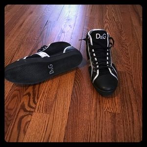 dg-leather-suede-high-top-sneaker
