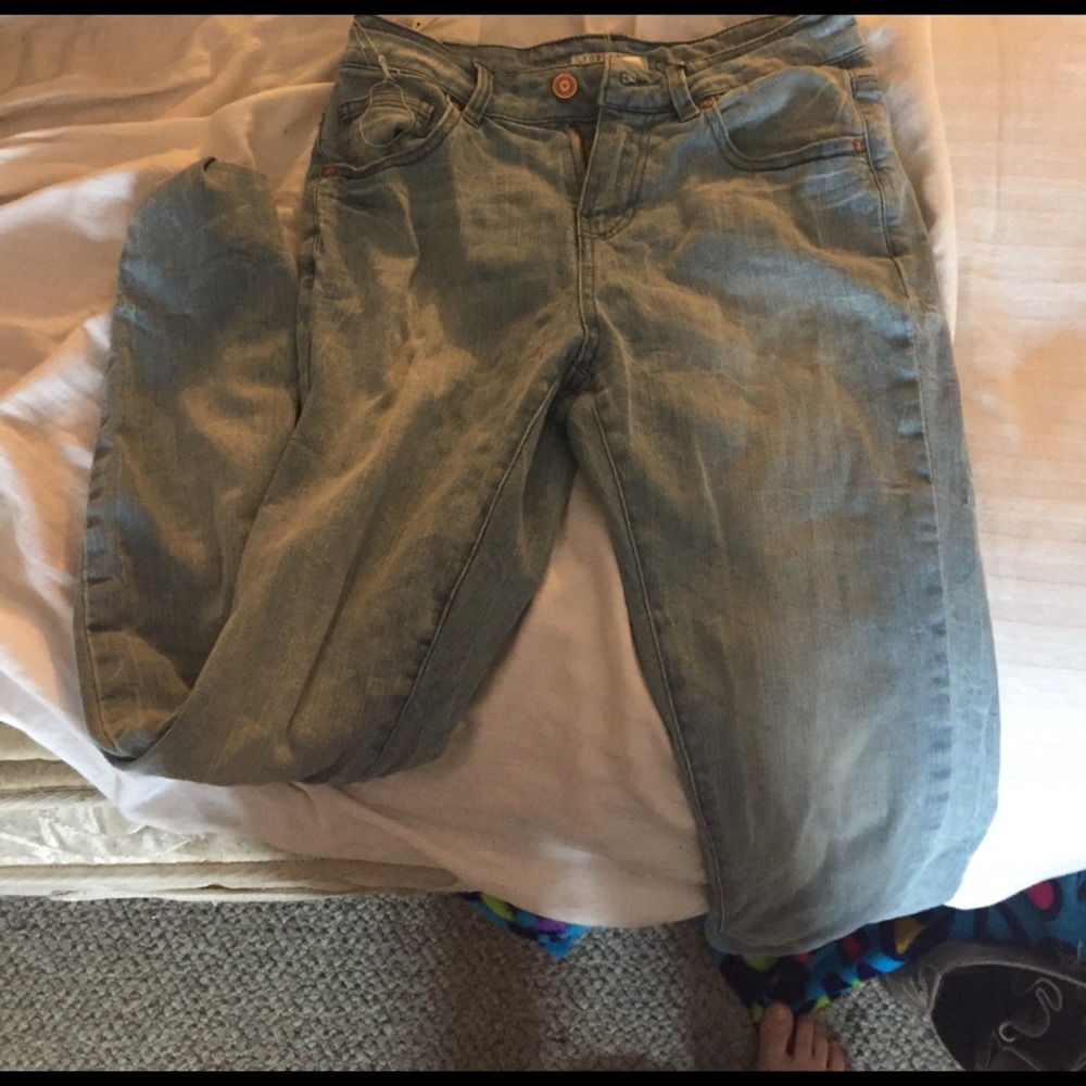 Skinny jeans