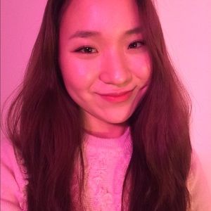 Meet your Posher, Minji