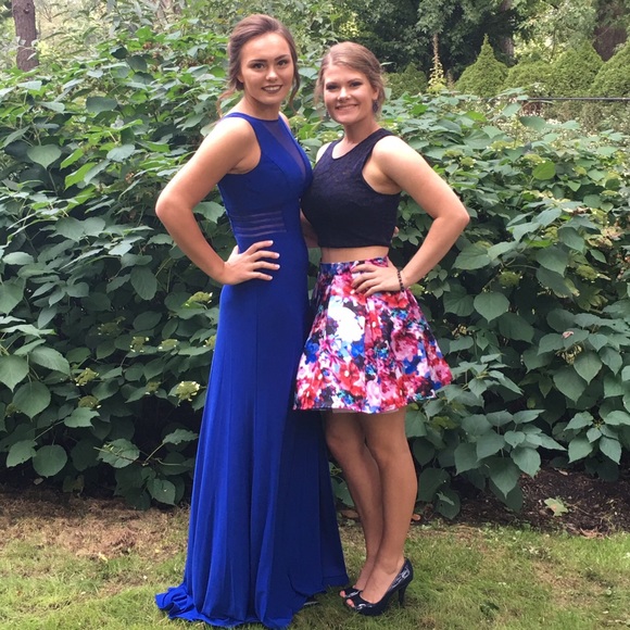 Homecoming Dress - Picture 2 of 2