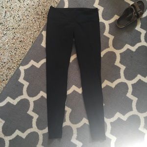 Lululemon plain black legging