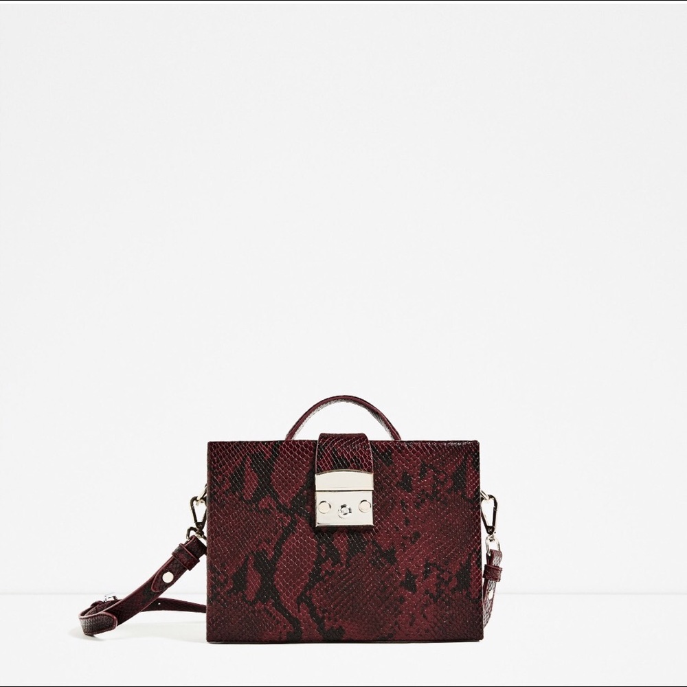 Zara minaudiere
