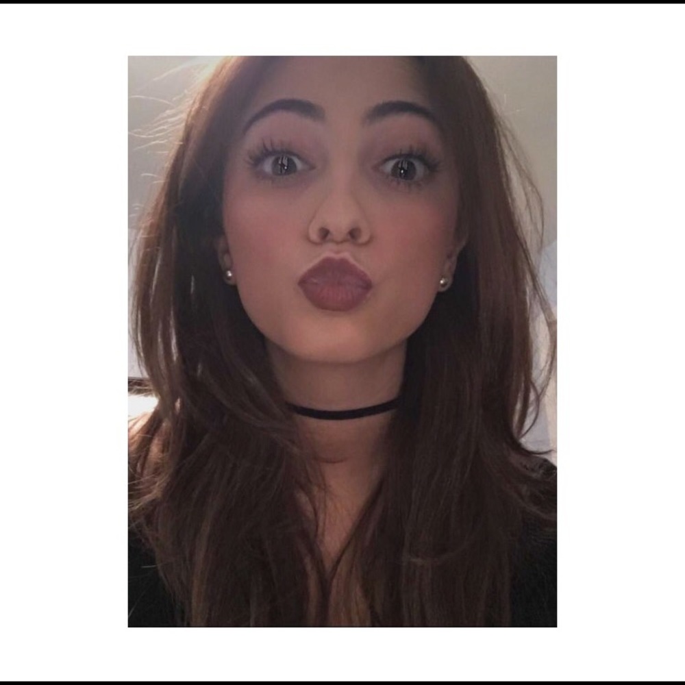 Meet your Posher, Michelle