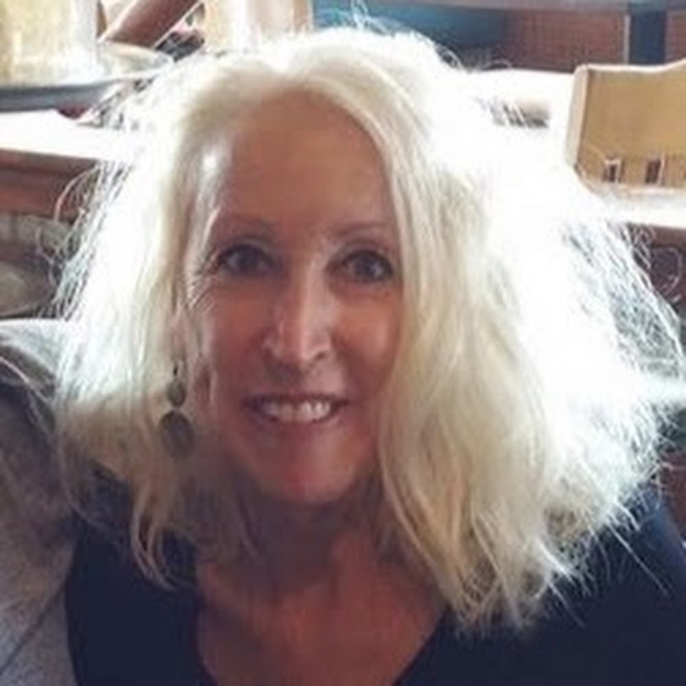 Meet your Posher, Marianne