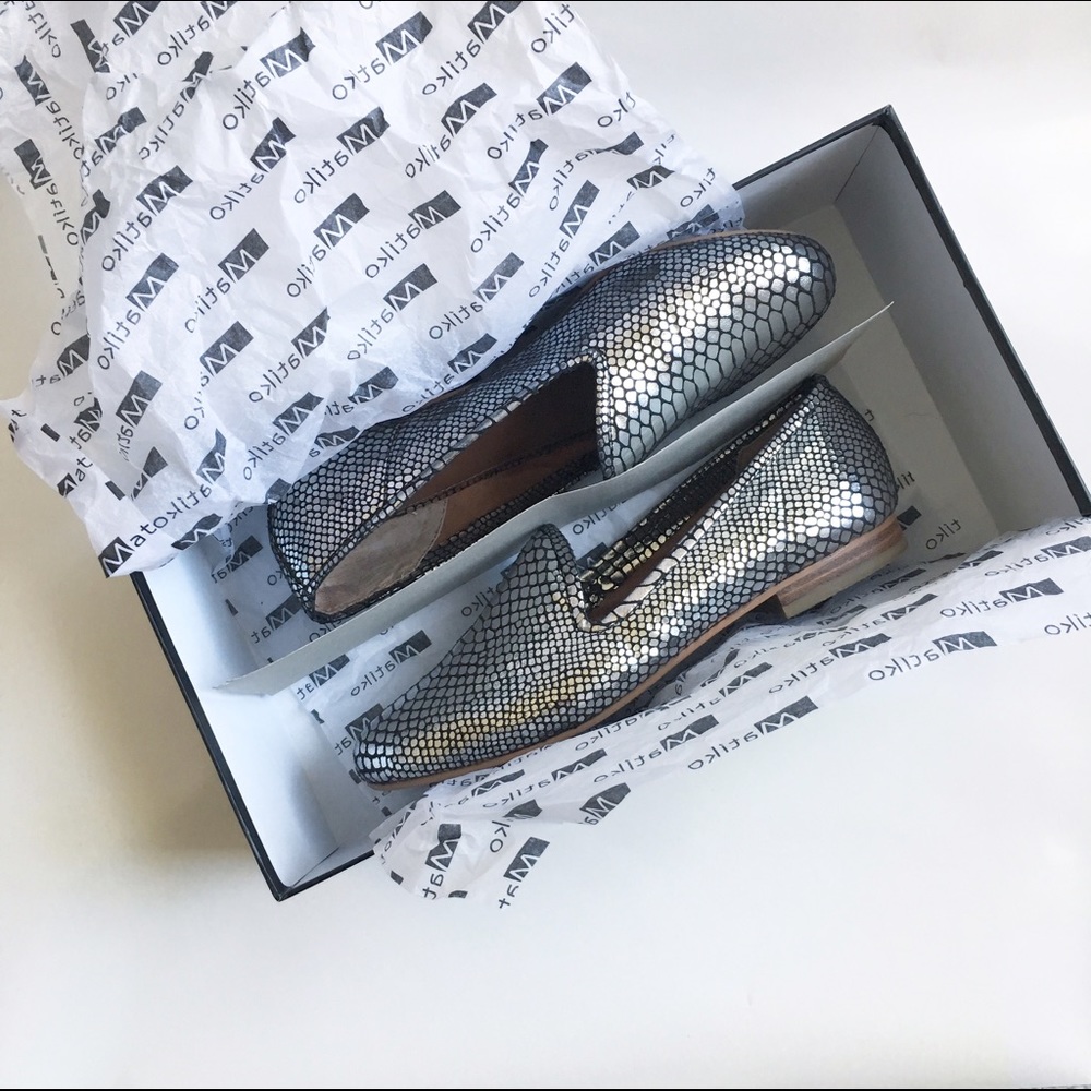 Matiko Silver Snake Loafer NWT