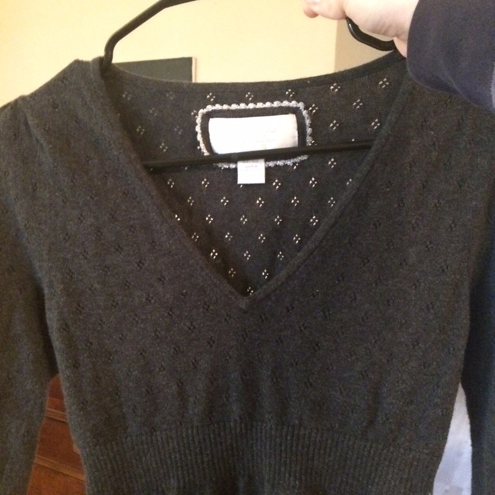 American Eagle Charcoal Gray Sweater