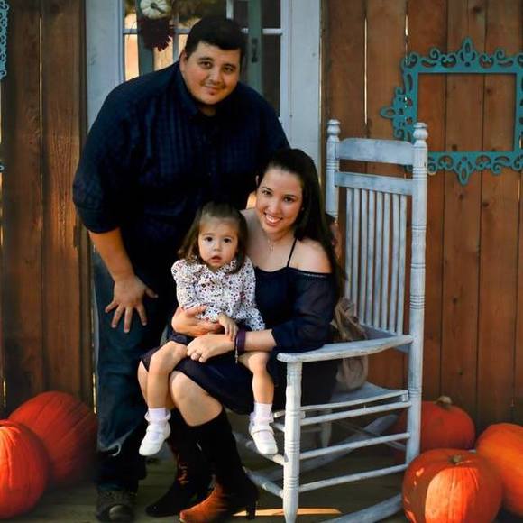 Meet your Posher, Daniela - Picture 3 of 4