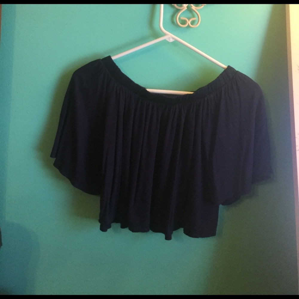 Blue crop top