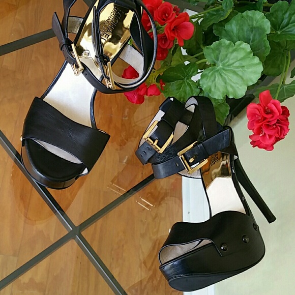 Michael kors platform sandals - Picture 5 of 8