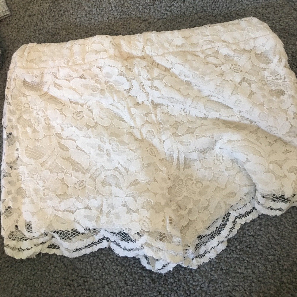 White lace shorts