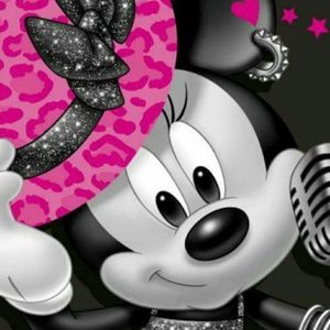 Meet your Posher, Miriam