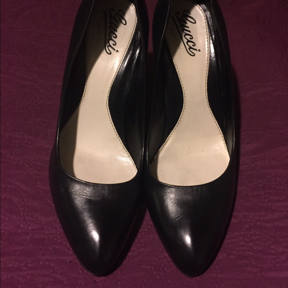 Authentic Gucci Black Leather Heels ❤️TODAY ONLY❤️