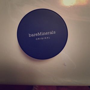 Bare minerals foundation