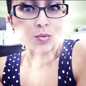 Meet your Posher, Sonia