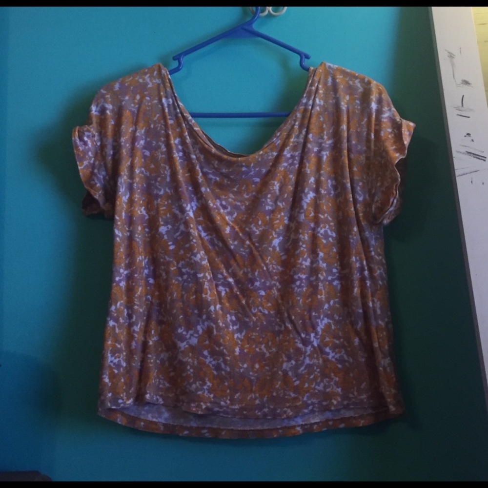 Crop top