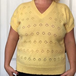Vintage short sleeve knitted sweater