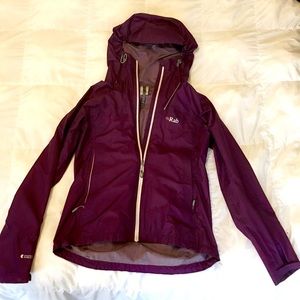 🏃🏽‍♀️🚴🏼‍♀️ Rab Kinetic Windbreaker☀️💨