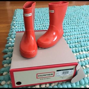 Kids size 9 hunter boots