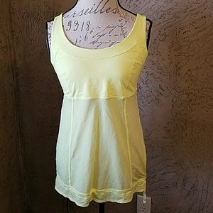 Lululemon workout tank