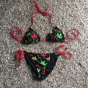 Marijuana bikini