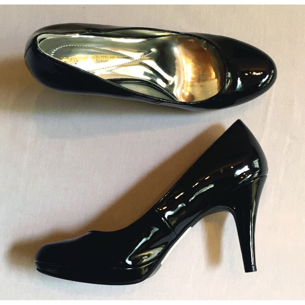 Black heels
