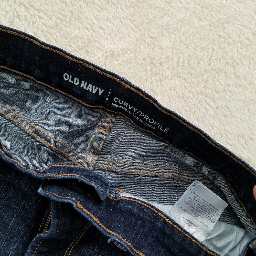 🎉SALE🎉Old Navy Curvy Bootcut Jeans - Picture 6 of 6