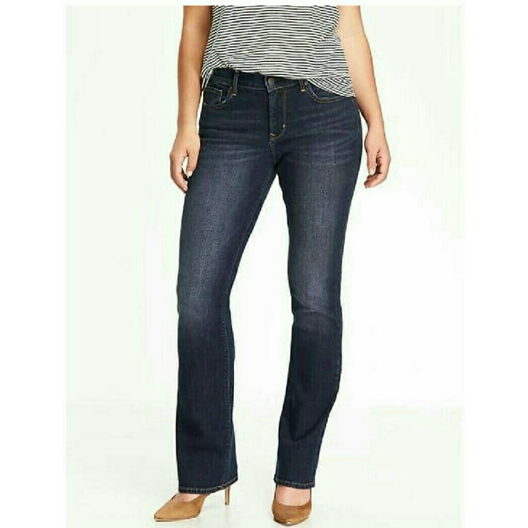 Old Navy Denim - 🎉SALE🎉Old Navy Curvy Bootcut Jeans