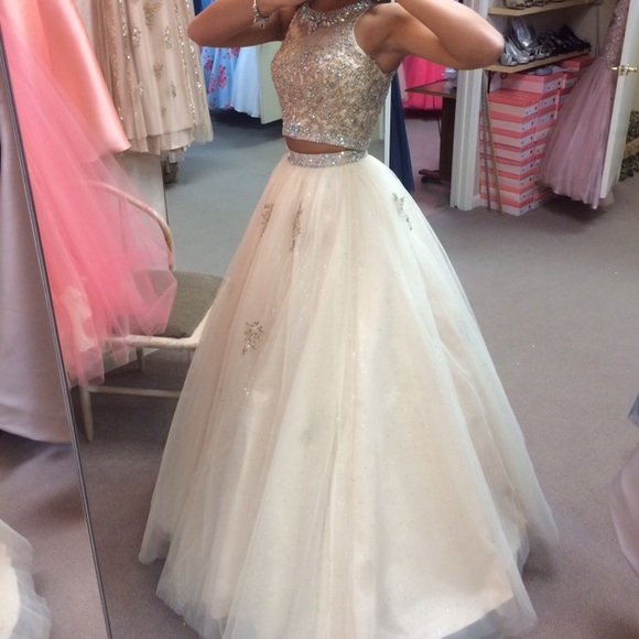 Prom Dress - Picture 2 of 3