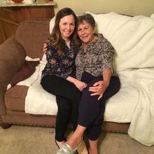 Meet your Posher, Casey