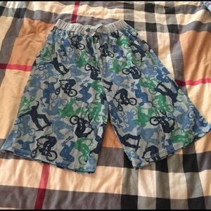 Gap Boy's short