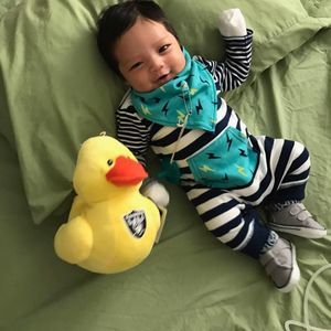 Meet your Posher, Santana