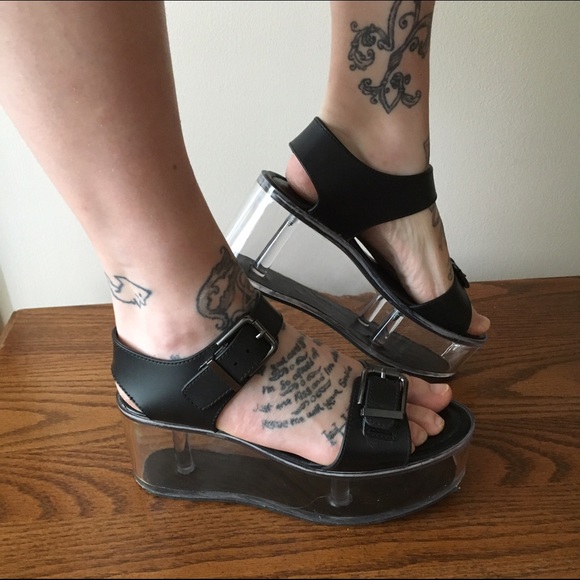 LAST HOUR - SHOP CLOSING MIDNIGHT - Picture 2 of 6