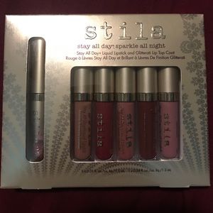 Stila lip set, including lip top coat.