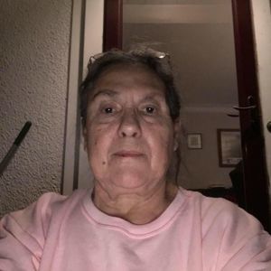 Meet your Posher, Neva